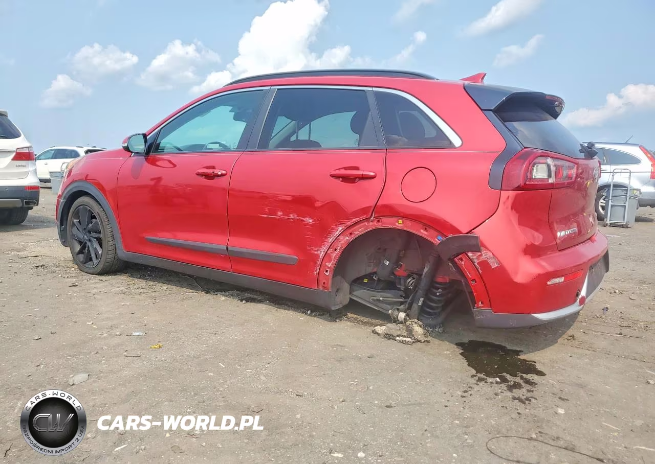 2019 Kia Niro S Touring VIN:KNDCC3LC6K5237996 - 2