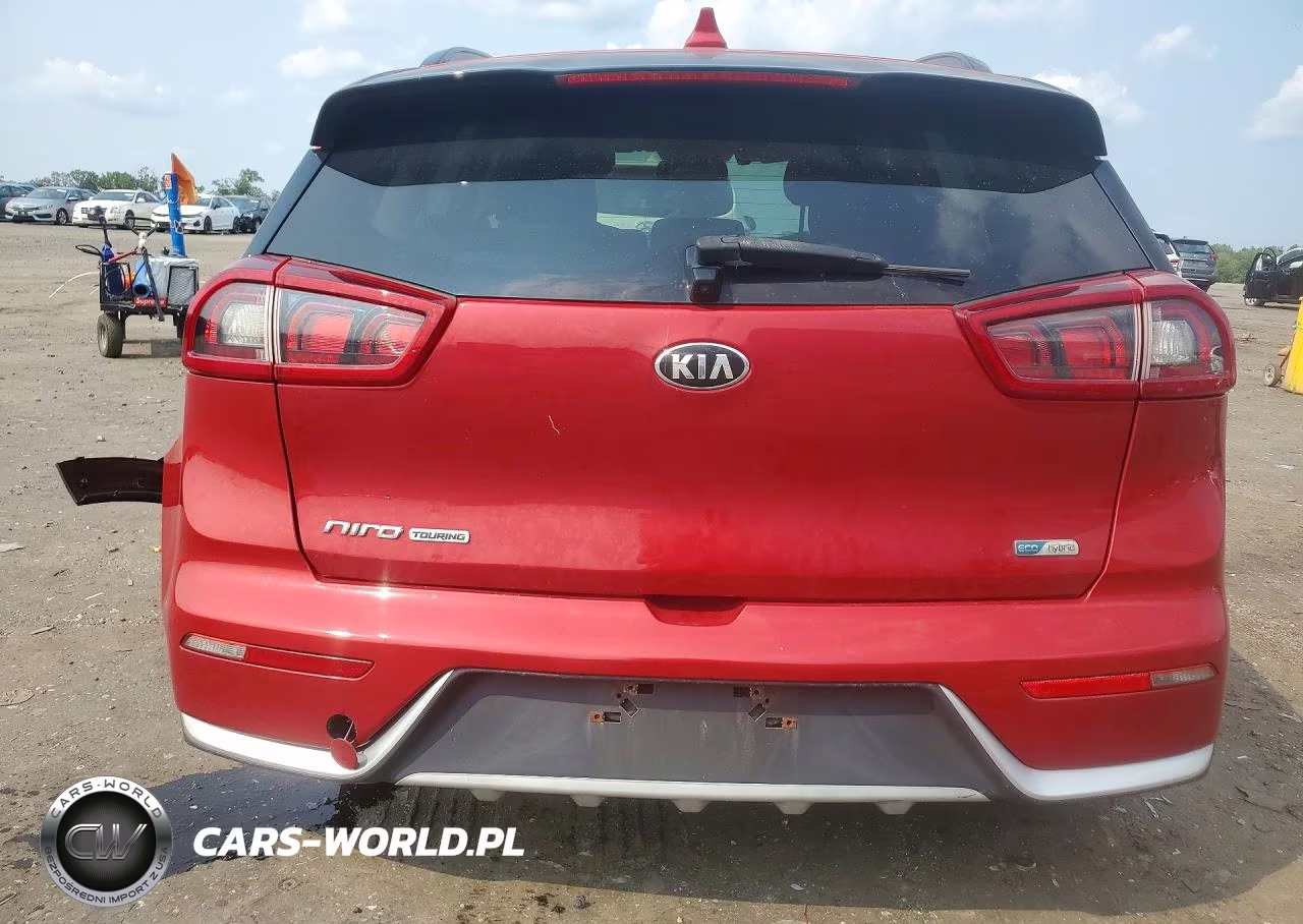 2019 Kia Niro S Touring VIN:KNDCC3LC6K5237996 - 6