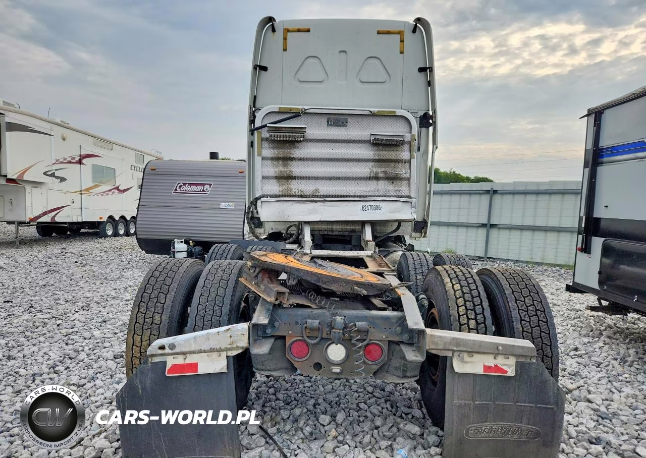 2008 Freightliner Cascadia Semi Truck VIN:1FUJGLCK28LZ66142 - 6