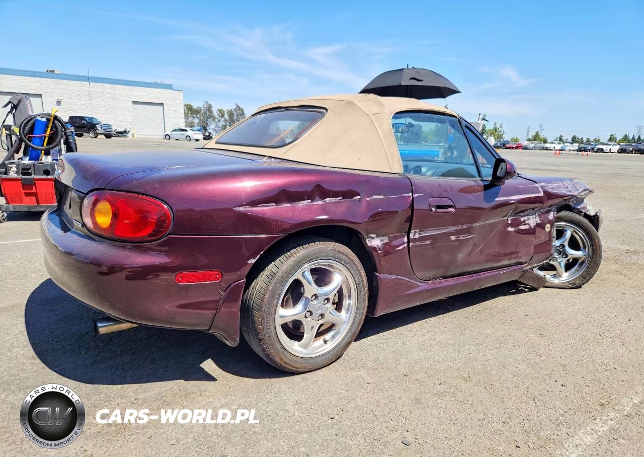2000 Mazda Mx-5 Miata Base VIN:JM1NB3536Y0151795 - 3