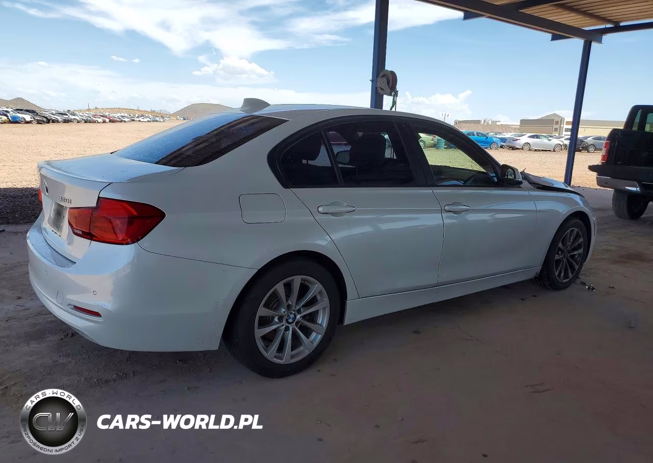 2016 BMW 320 I VIN:WBA8E1G51GNT34284 - 3