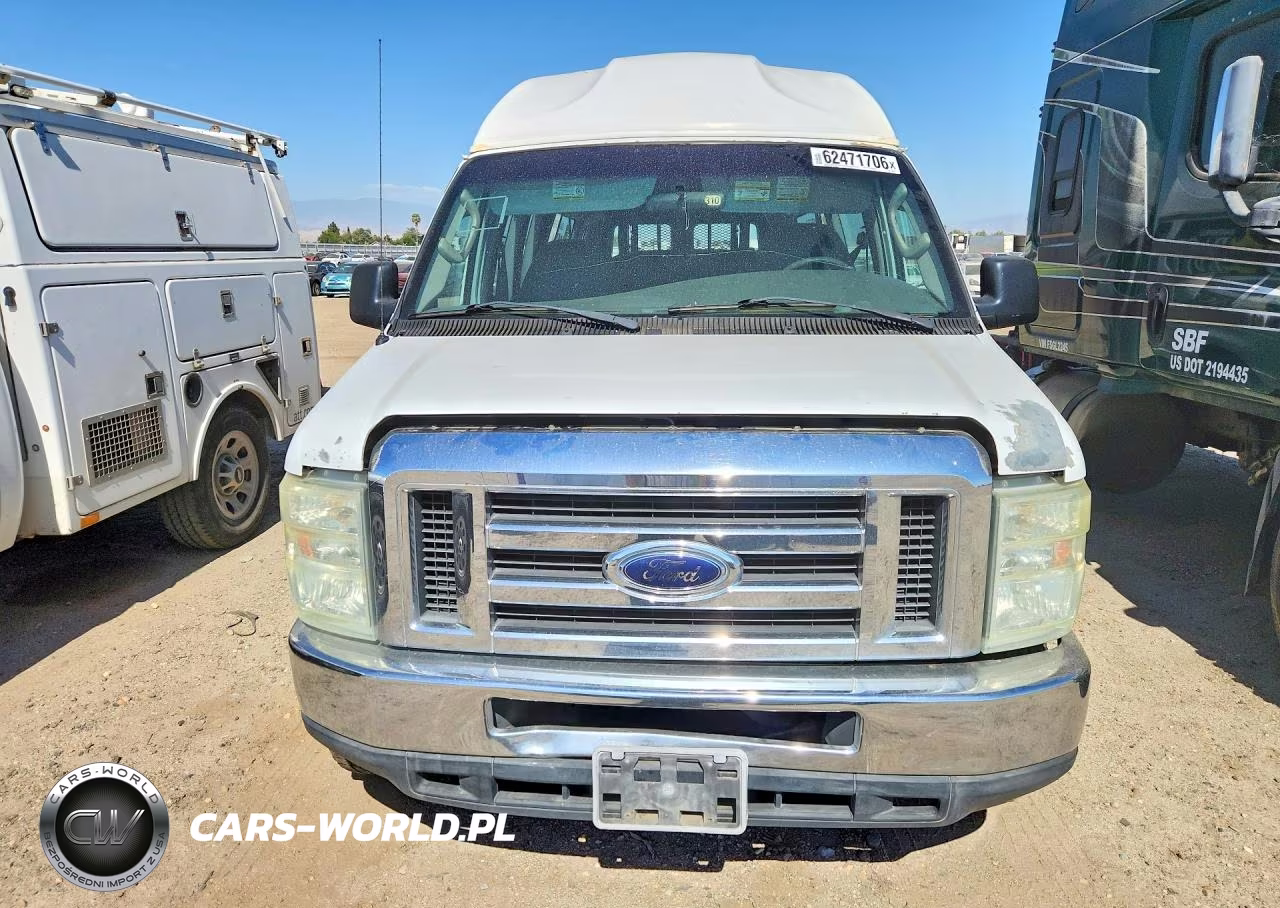 2008 Ford Econoline E350 Super Duty Wagon VIN:1FBSS31L68DA08240 - 5
