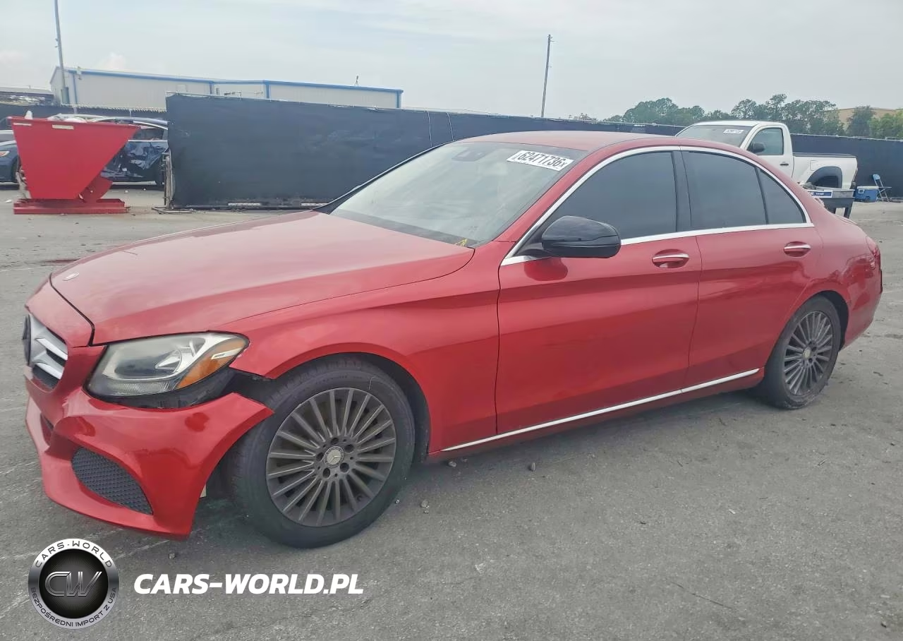 2016 Mercedes-Benz C 300 – zdjęcie 1 z 12