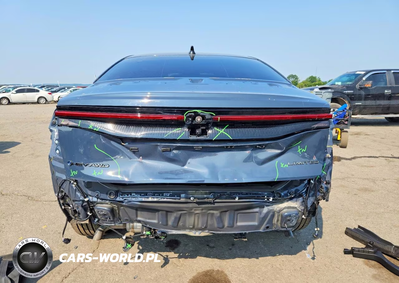 2026 Toyota Crown Nightshade VIN:JTDAAAAF4T3044239 - 6