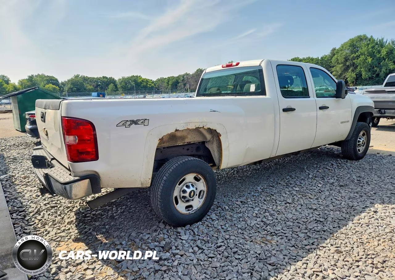2011 Chevrolet Silverado K2500 Heavy Duty VIN:1GC1KVCG9BF222394 - 3