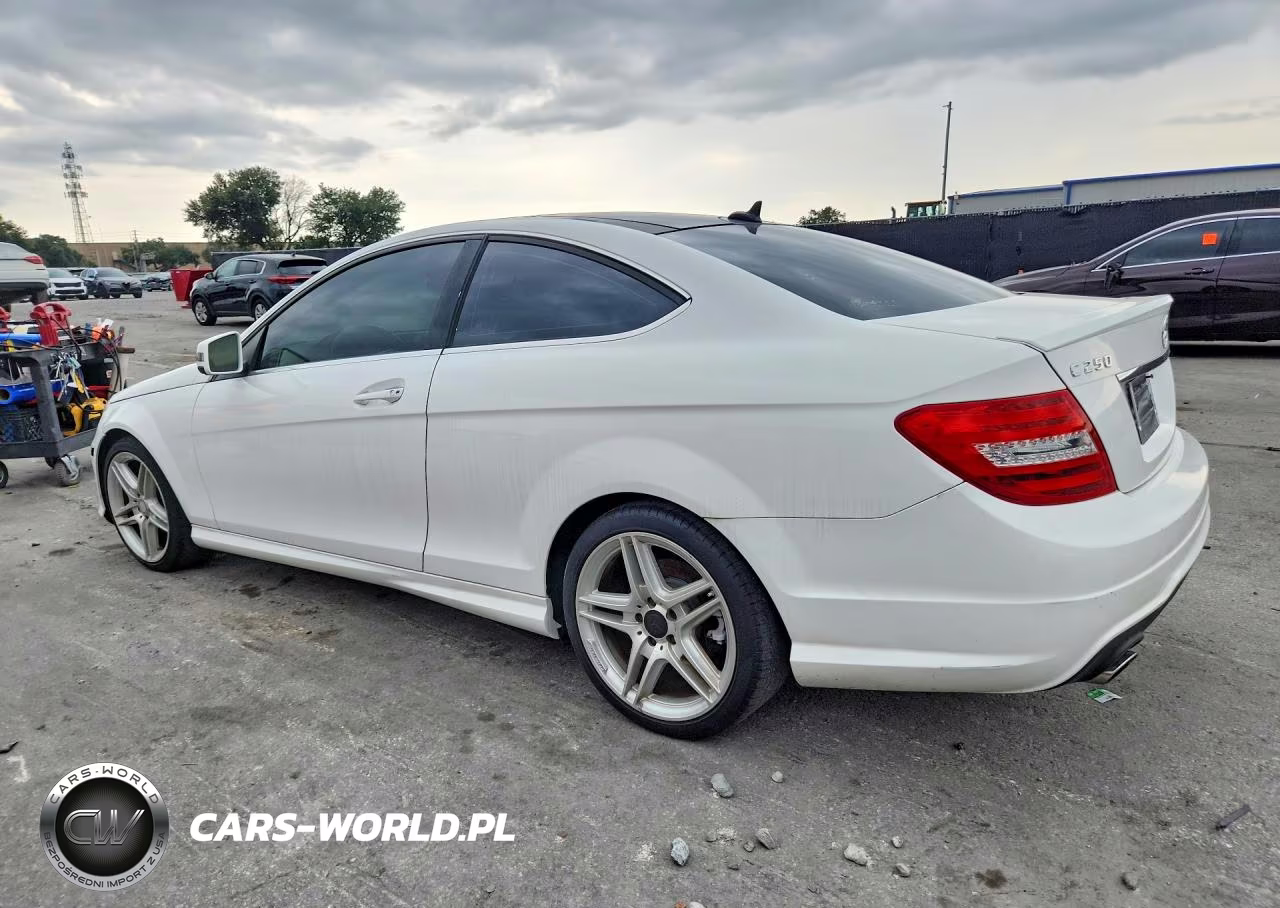2013 Mercedes-Benz C 250 VIN:WDDGJ4HB6DF990105 - 2