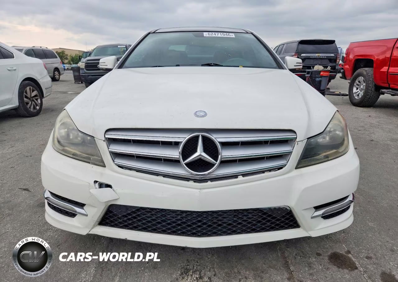 2013 Mercedes-Benz C 250 VIN:WDDGJ4HB6DF990105 - 5