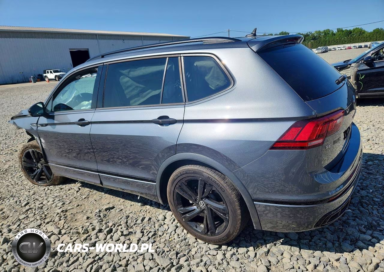 2023 Volkswagen Tiguan Se R-Line Black VIN:3VVCB7AX7PM037079 - 2