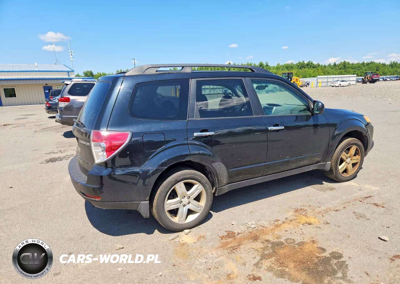 2010 Subaru Forester 2.5X Premium VIN:JF2SH6CC7AH721009 - 3