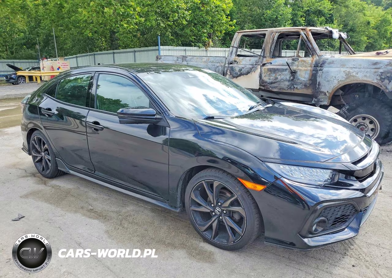 2018 Honda Civic Sport Touring VIN:SHHFK7H98JU407937 - 4