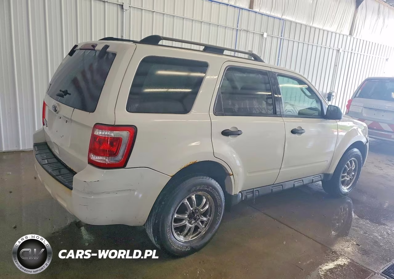 2012 Ford Escape Xlt VIN:1FMCU9D72CKC56237 - 3