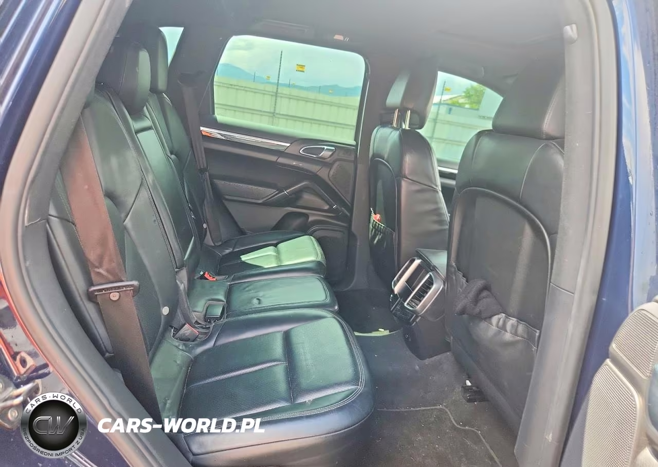 2011 Porsche Cayenne VIN:WP1AA2A24BLA09460 - 10