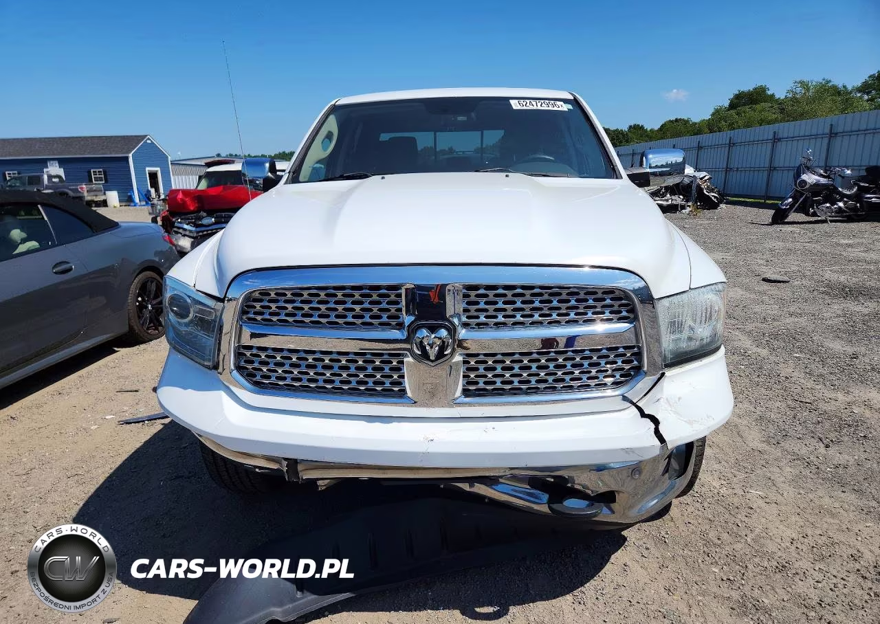 2014 Ram 1500 Laramie VIN:1C6RR7NT4ES105877 - 5