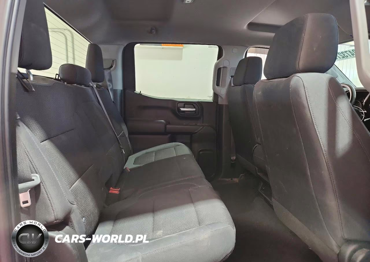 2019 Chevrolet Silverado K1500 Trail Boss Custom VIN:3GCPYCEH6KG127826 - 10