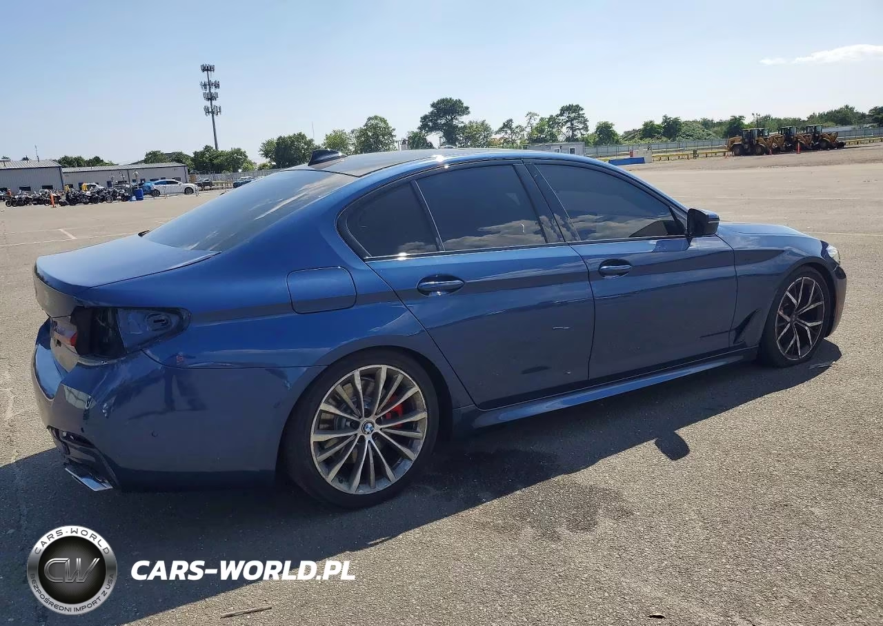 2022 BMW 540 Xi VIN:WBA73BJ01NWX59547 - 3