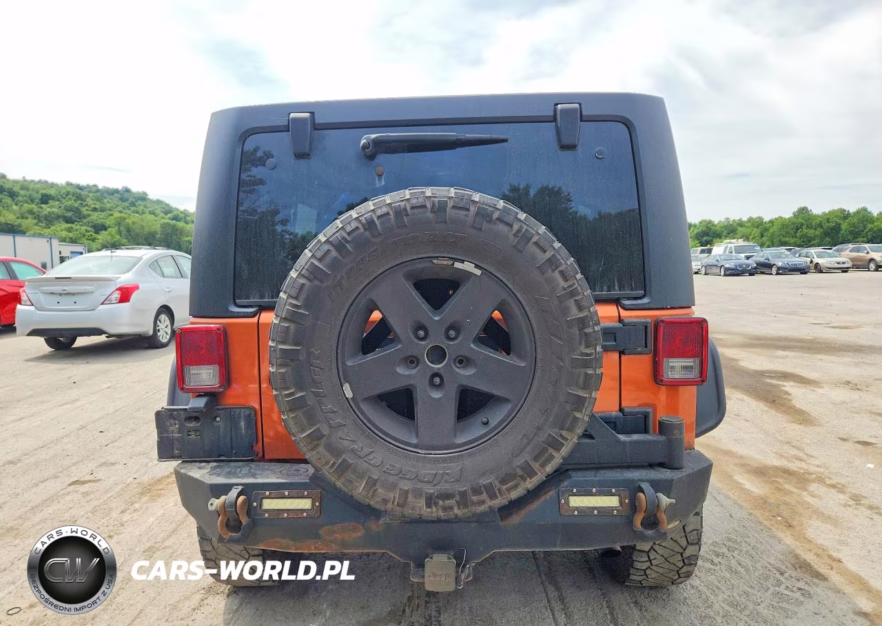 2011 Jeep Wrangler Unlimited Rubicon VIN:1J4HA6H11BL641539 - 6