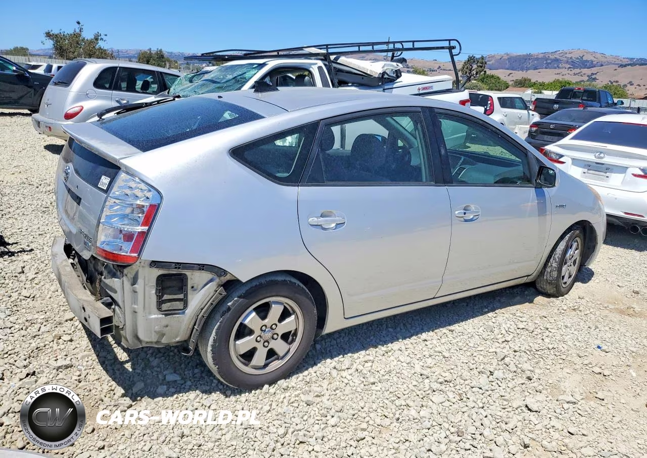 2008 Toyota Prius Base VIN:JTDKB20U887761671 - 3