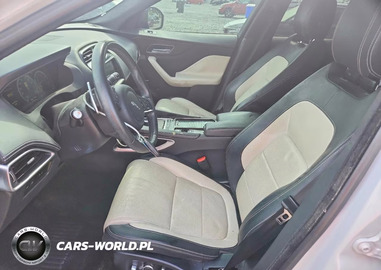 2018 Jaguar F-Pace R - Sport VIN:SADCL2FXXJA321452 - 7