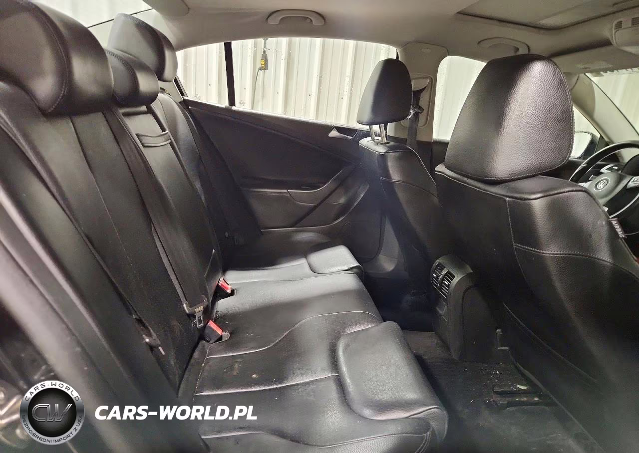 2010 Volkswagen Passat Komfort VIN:WVWJK7AN8AE097468 - 10
