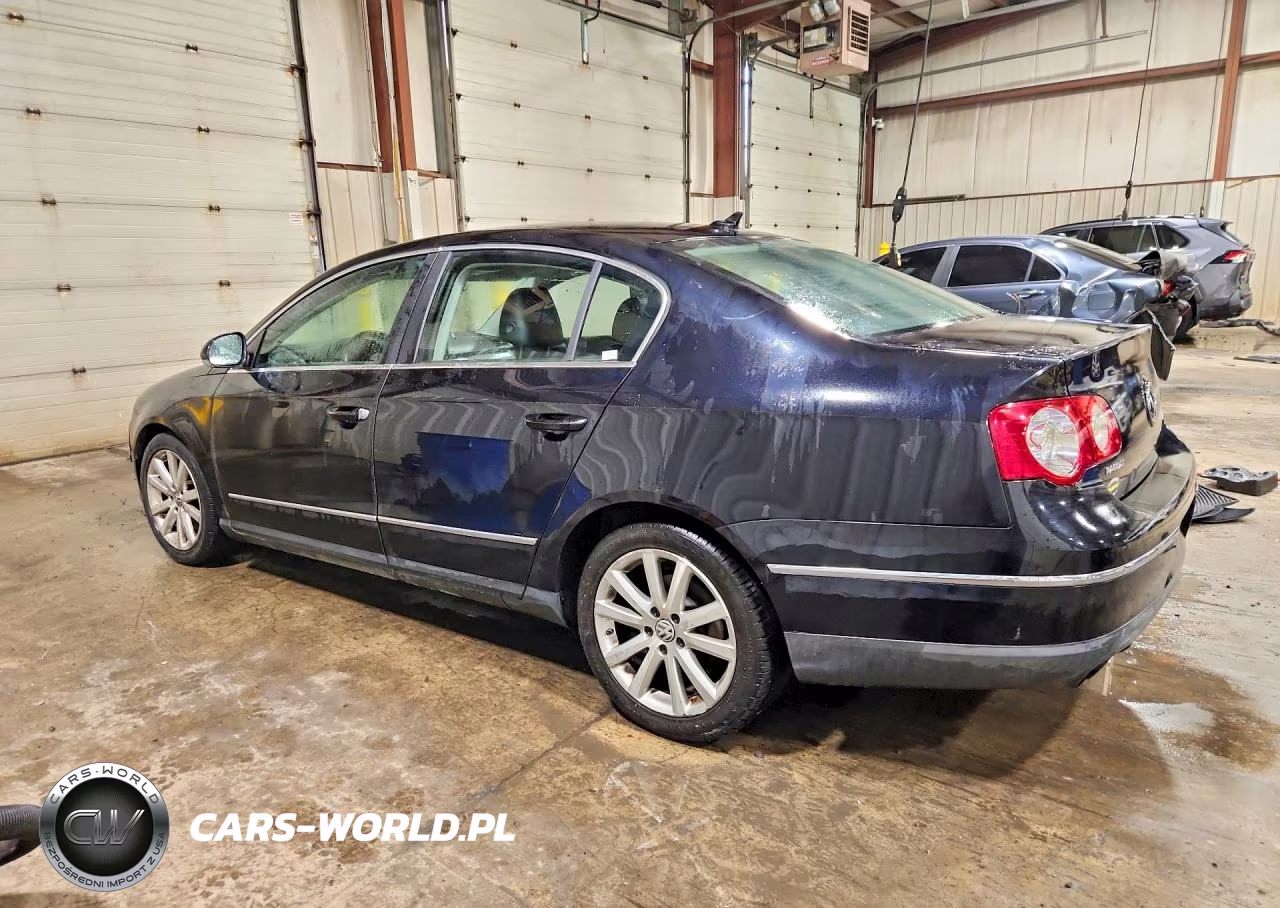 2010 Volkswagen Passat Komfort VIN:WVWJK7AN8AE097468 - 2