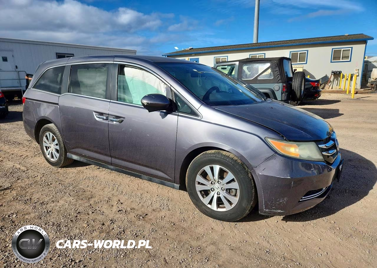 2015 Honda Odyssey Ex VIN:5FNRL5H40FB047820 - 4
