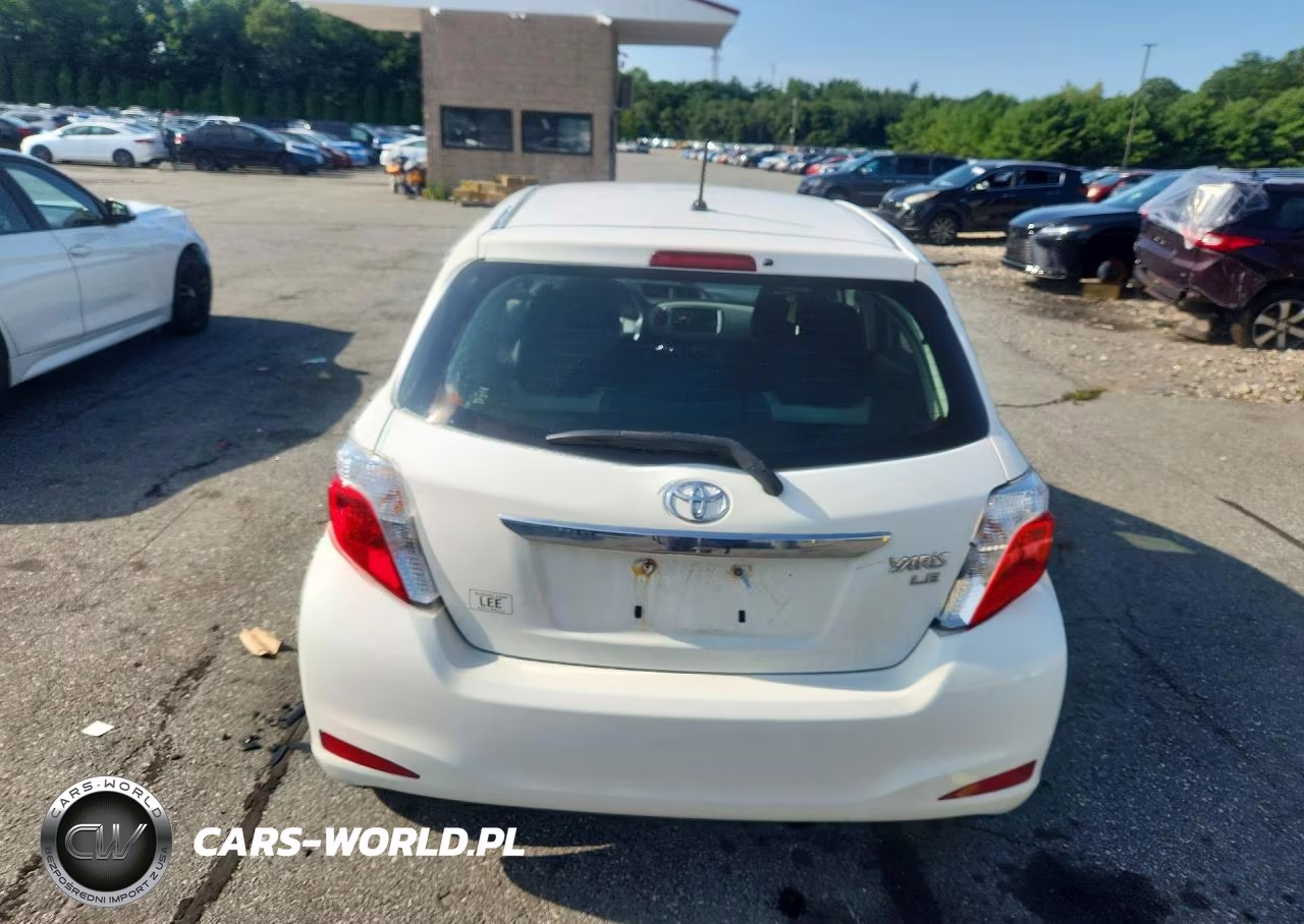 2014 Toyota Yaris 5-Door Le VIN:JTDKTUD34ED588366 - 6