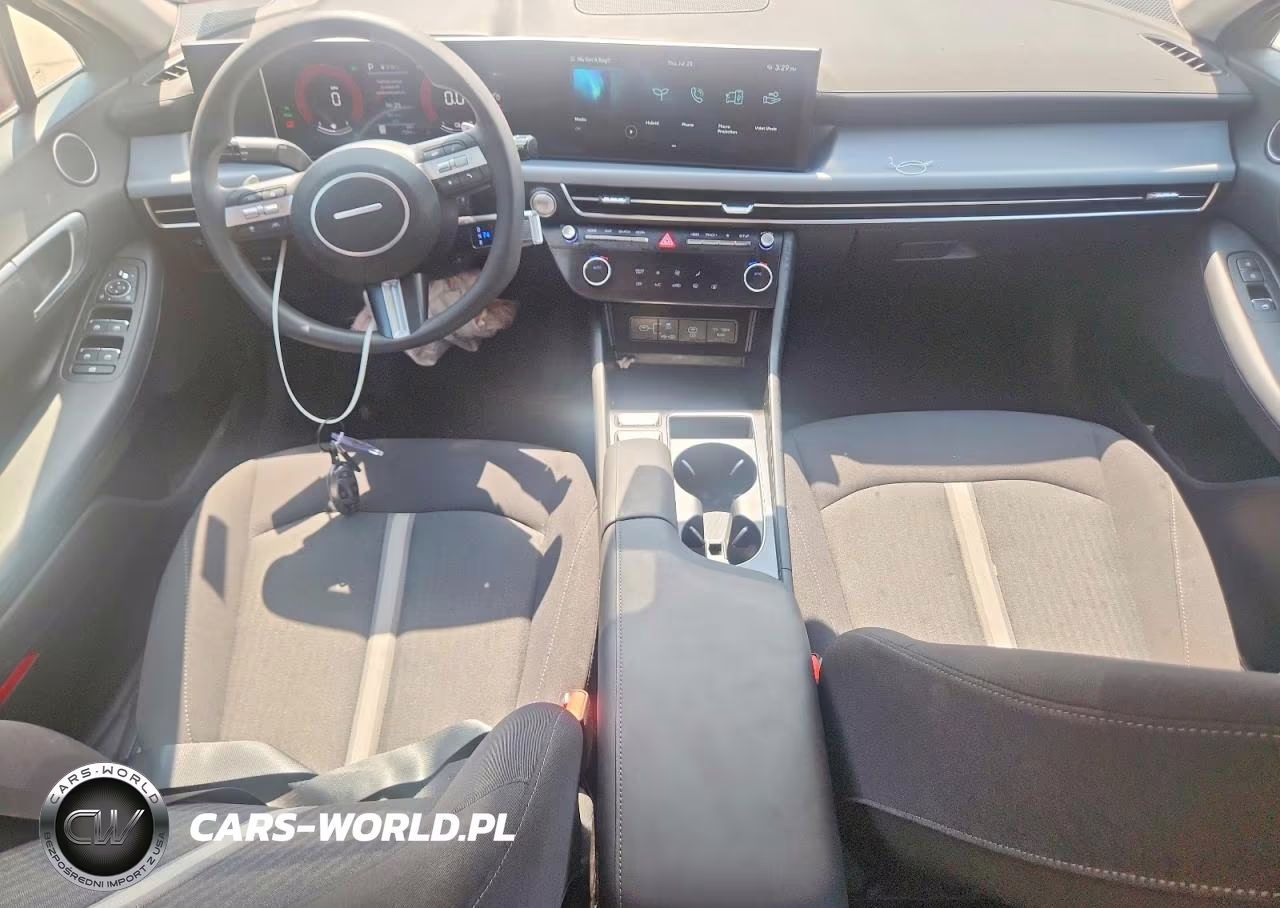 2026 Hyundai Sonata Hybrid Blue VIN:KMHL24JJXTA143196 - 8