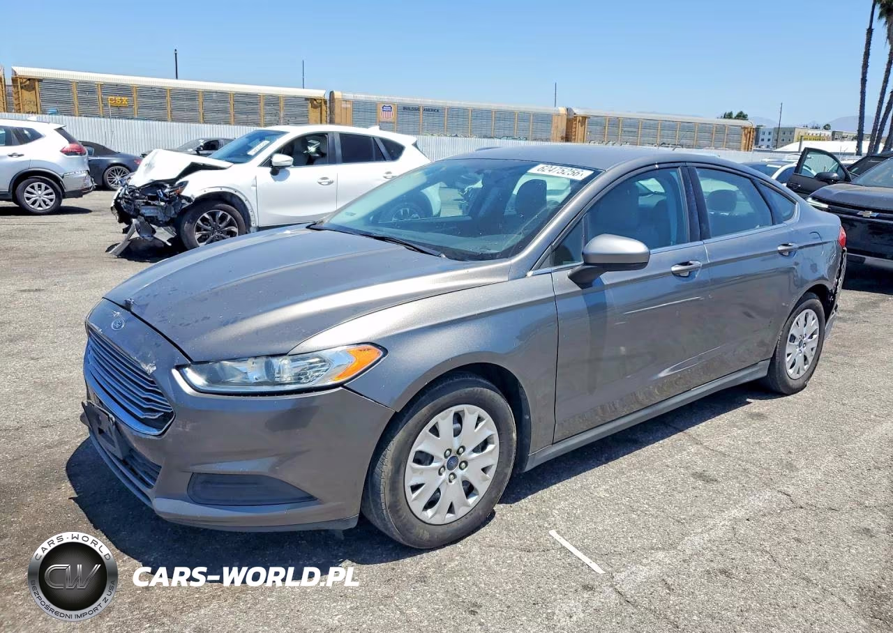 2014 Ford Fusion S – zdjęcie 1 z 12