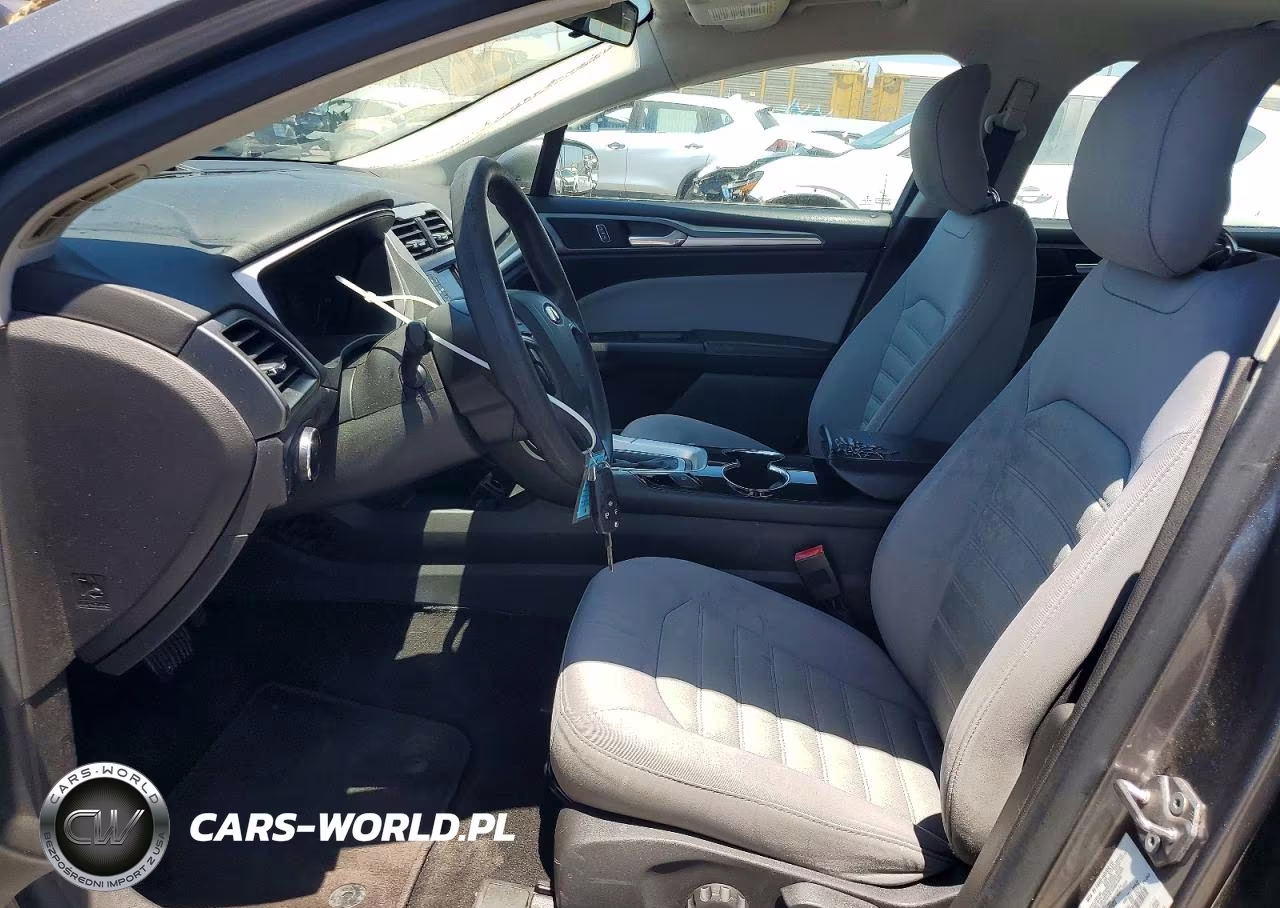 2014 Ford Fusion S VIN:3FA6P0G79ER337305 - 7