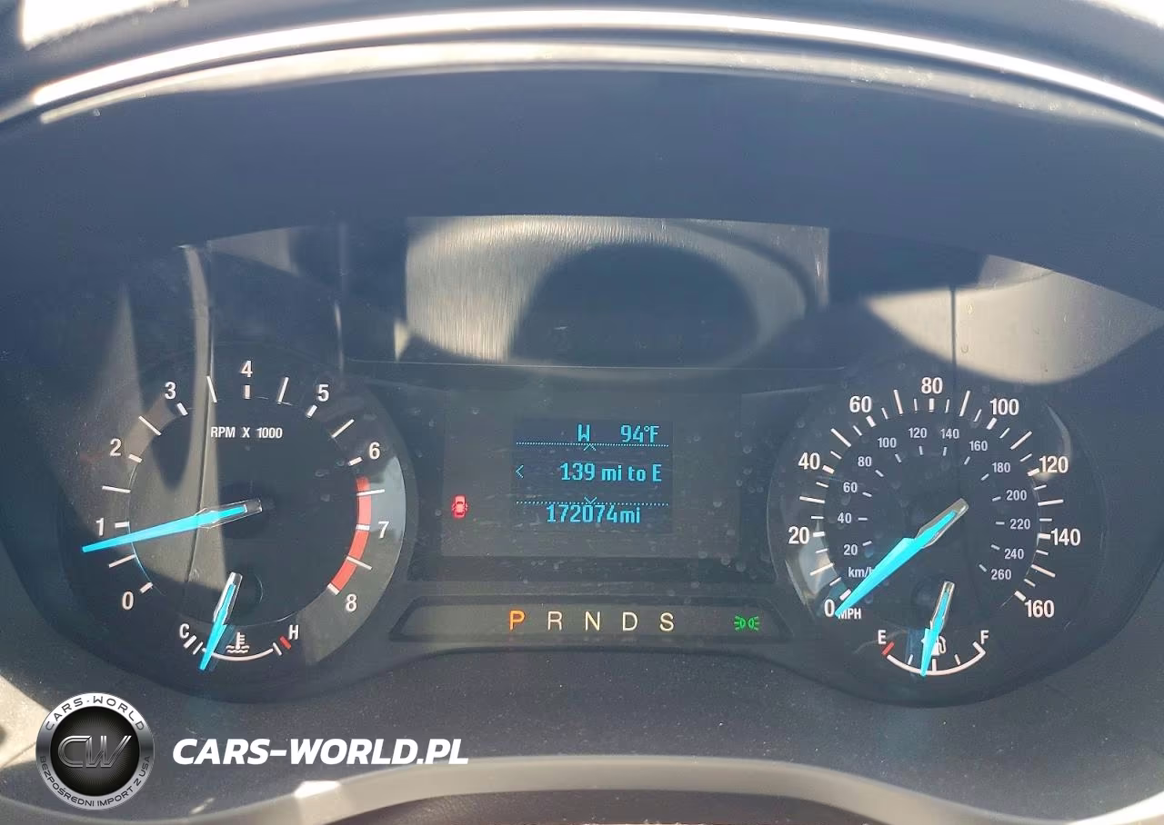 2014 Ford Fusion S VIN:3FA6P0G79ER337305 - 9