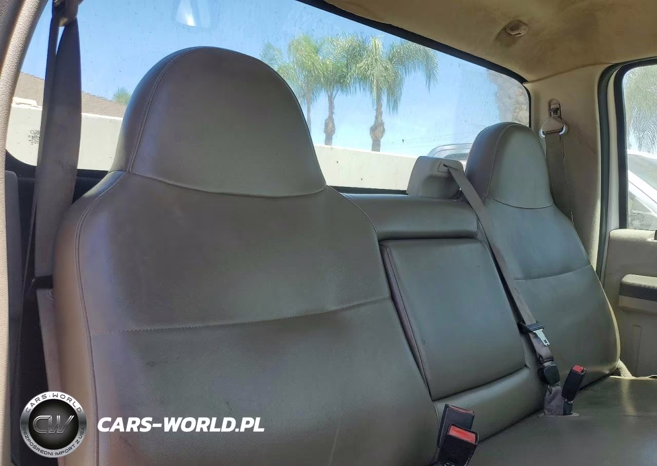2008 Ford F350 Super Duty VIN:1FDWF37598EB73358 - 11