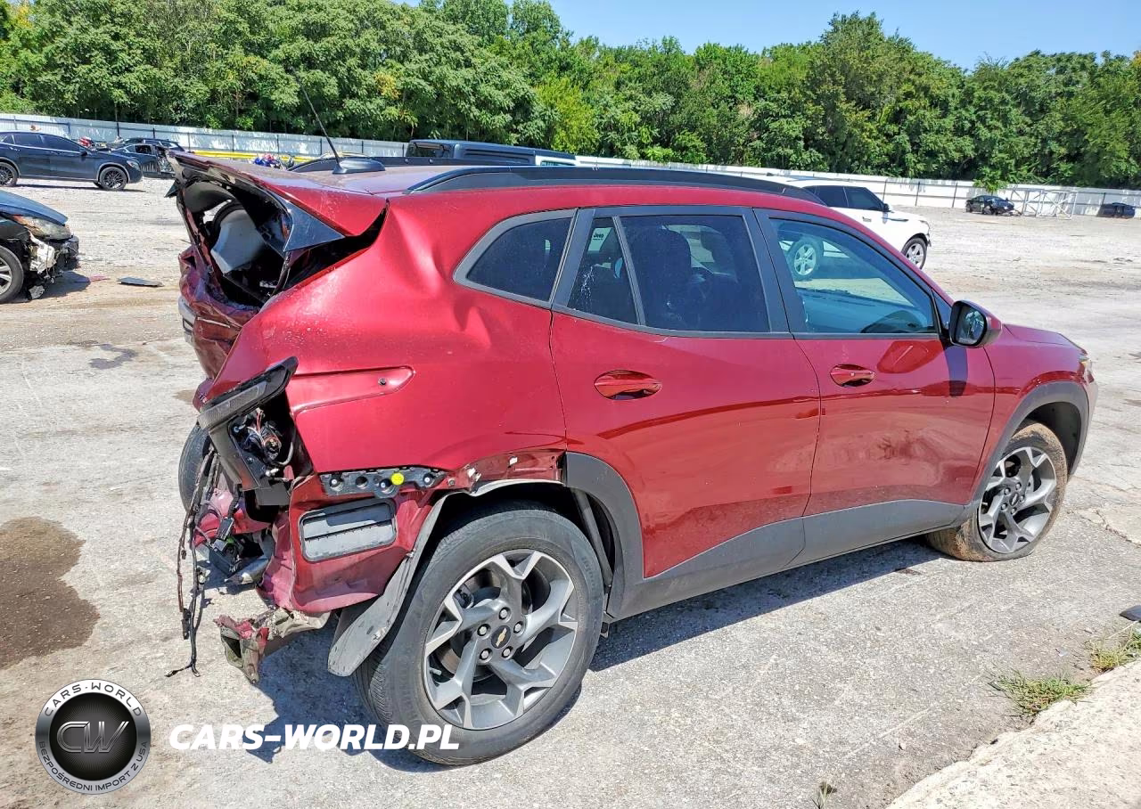 2025 Chevrolet Trax 1Lt VIN:KL77LHEP5SC088911 - 3