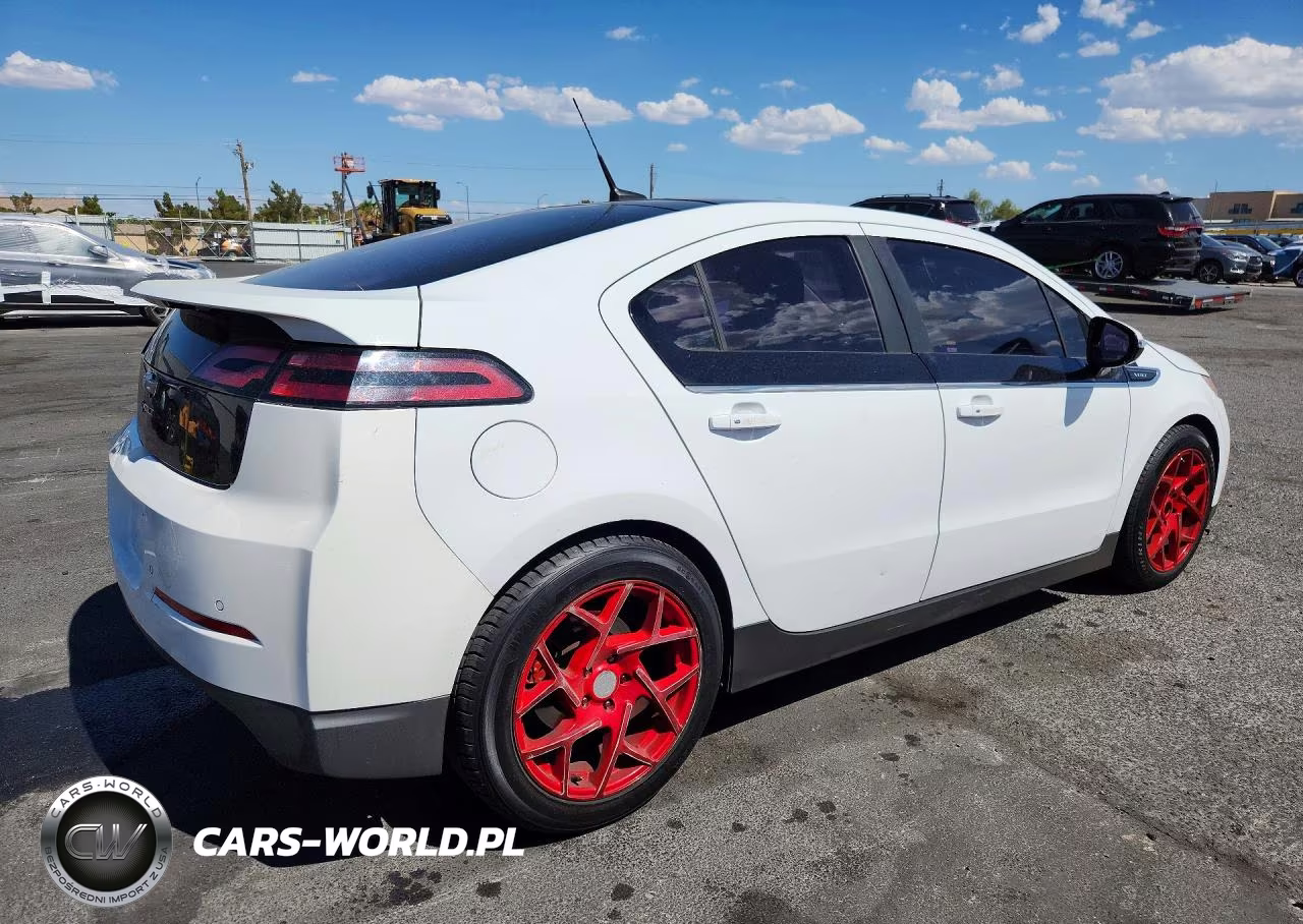 2012 Chevrolet Volt VIN:1G1RD6E43CU105664 - 3