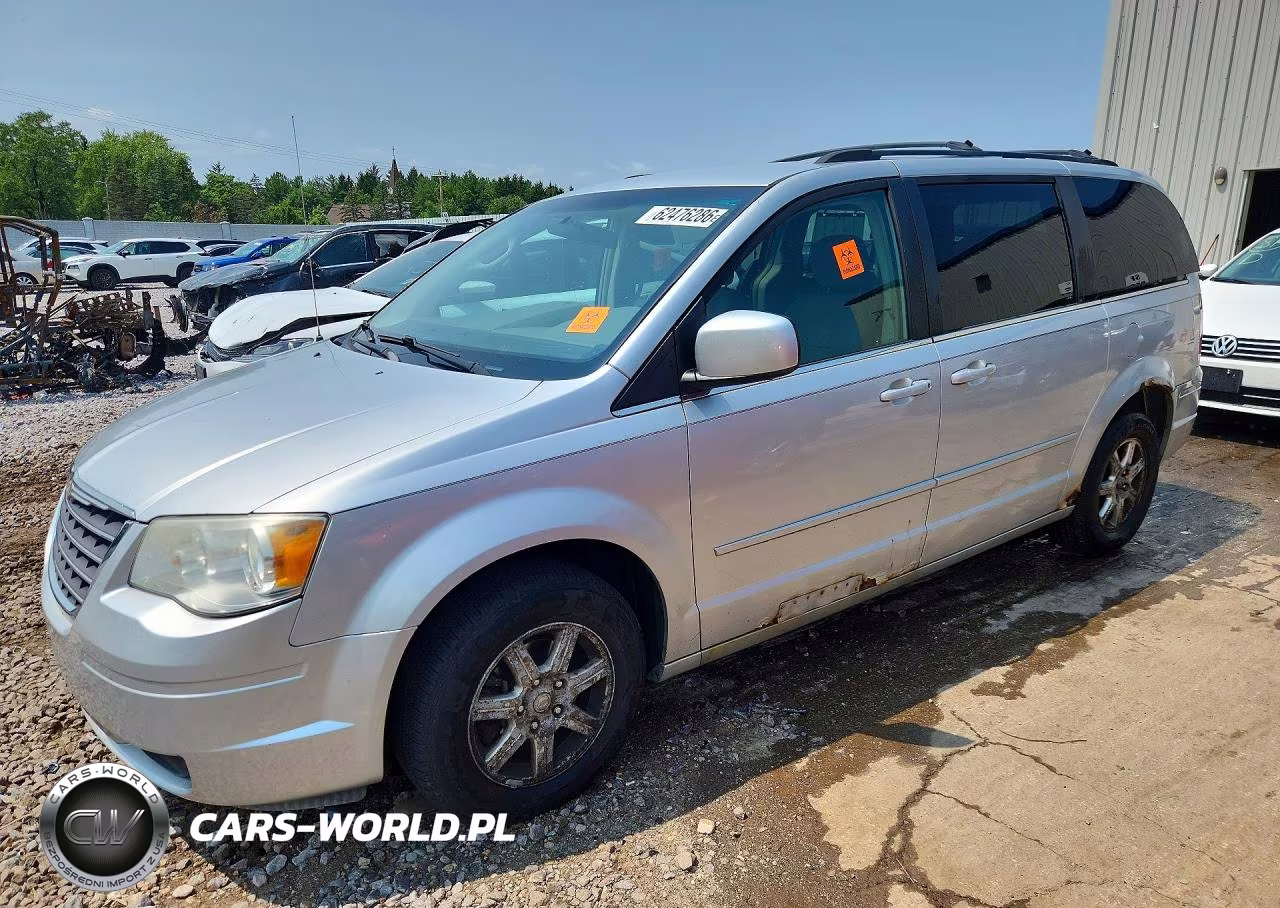 2008 Chrysler Town & Country Touring