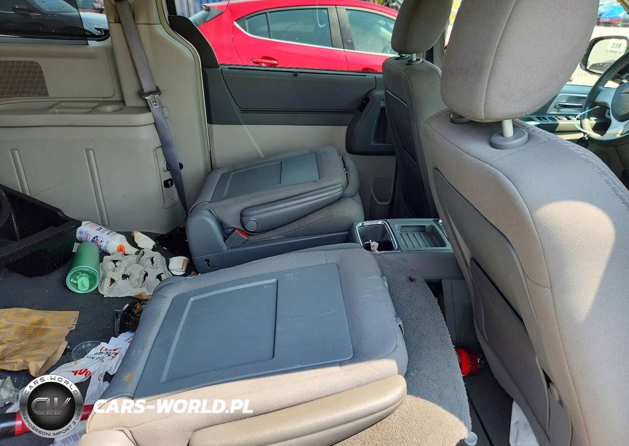 2008 Chrysler Town & Country Touring VIN:2A8HR54P58R690710 - 11