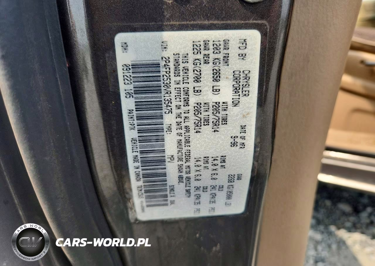 1997 Plymouth Voyager VIN:2P4FP2530VR135475 - 13