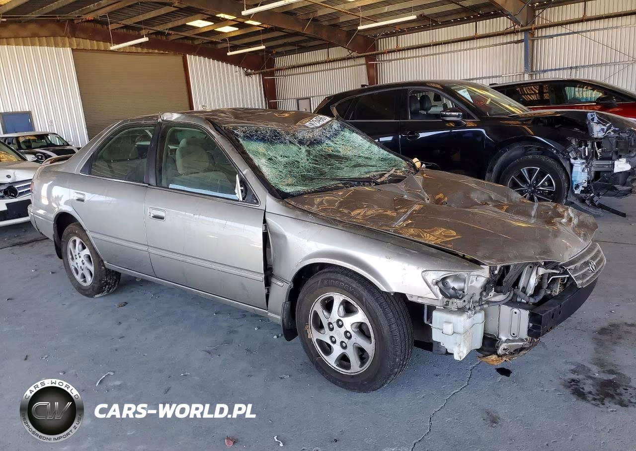 1998 Toyota Camry Le V6 VIN:JT2BF22K3W0089095 - 4
