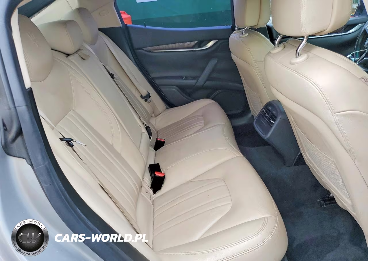 2015 Maserati Ghibli S VIN:ZAM57RTA1F1135402 - 10