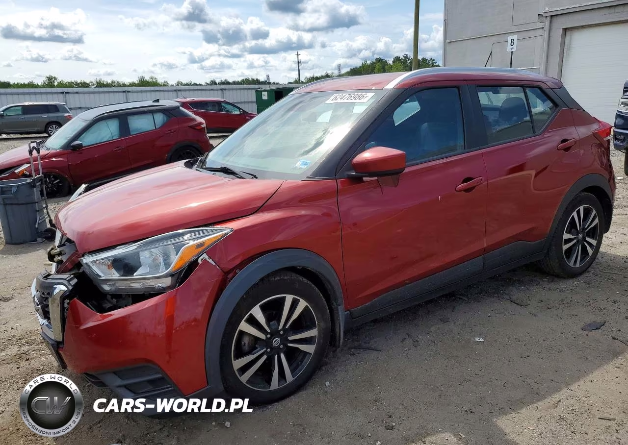 2020 Nissan Kicks Sv
