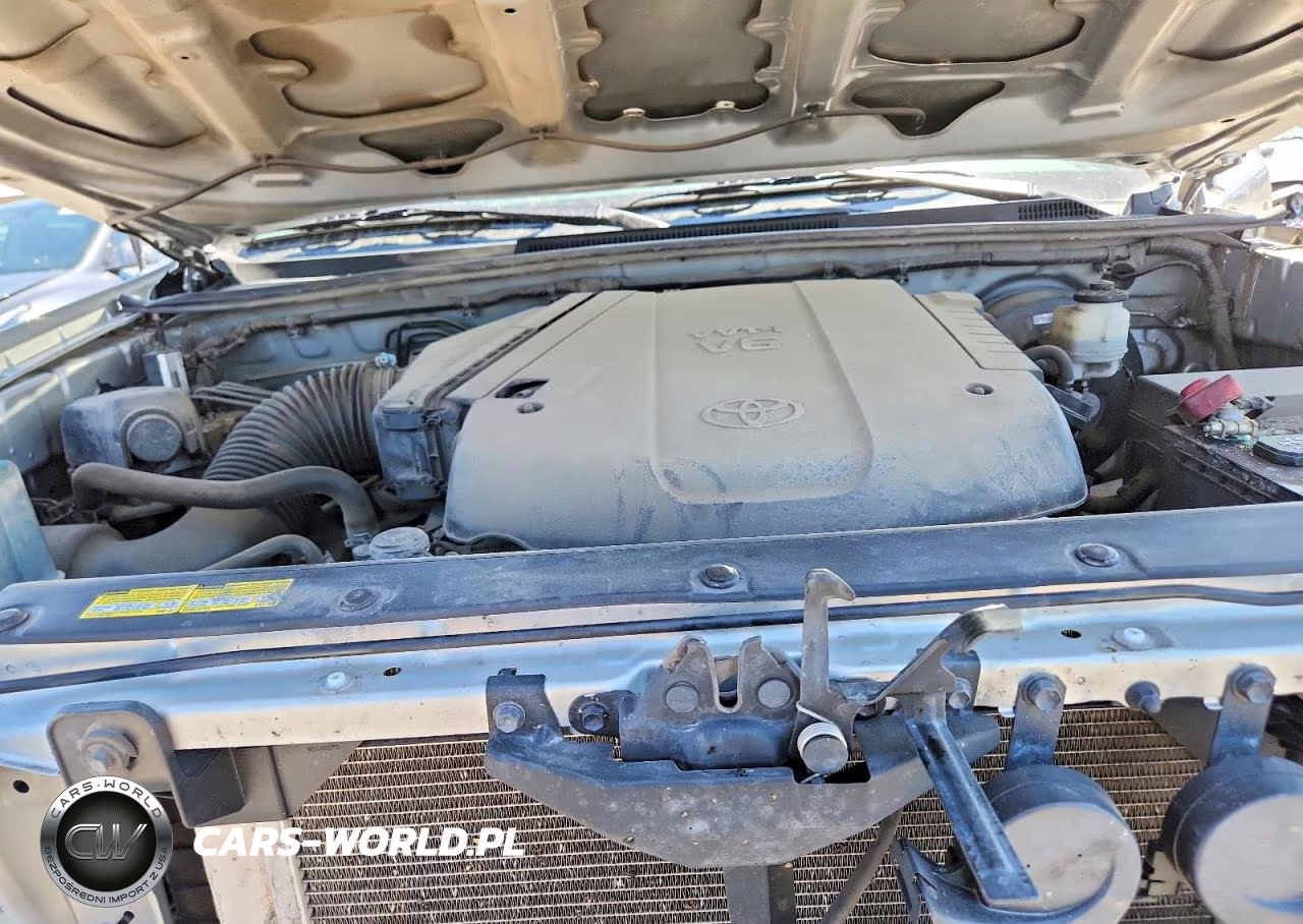 2013 Toyota Tacoma V6 VIN:3TMLU4EN3DM129141 - 11