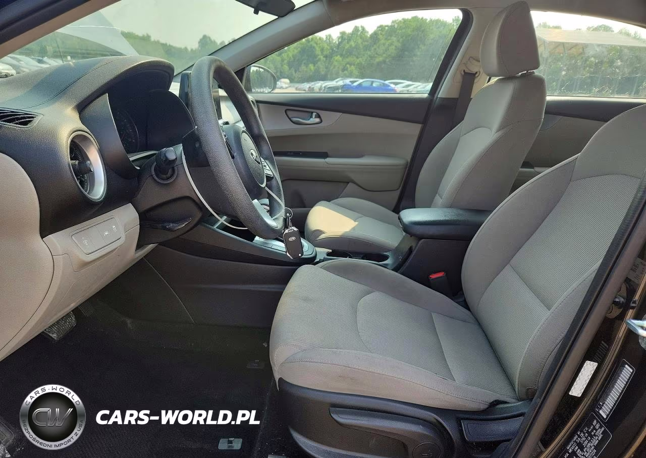 2021 Kia Forte Lxs VIN:3KPF24AD5ME377224 - 7
