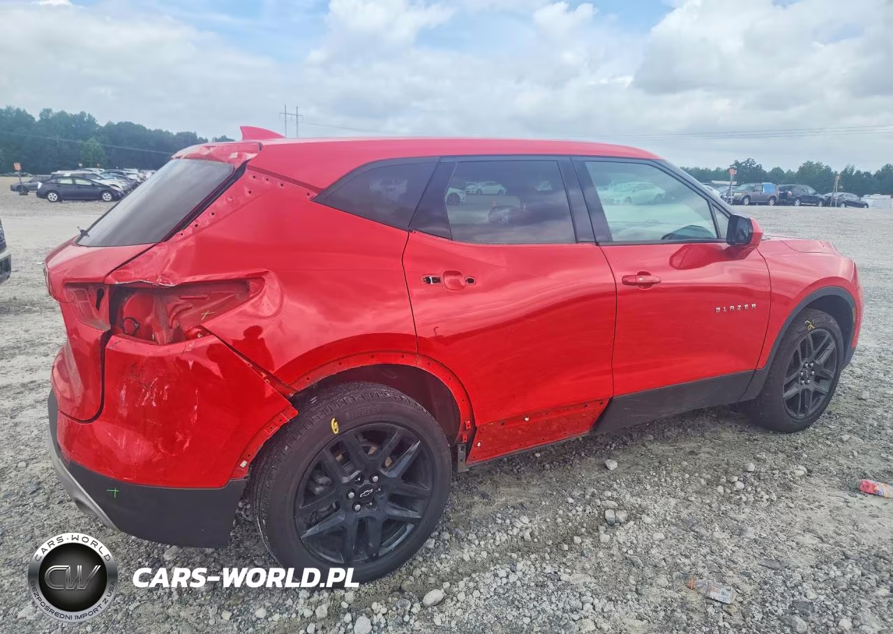 2021 Chevrolet Blazer 1Lt VIN:3GNKBBRA7MS561554 - 3