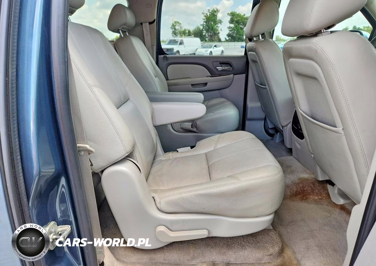 2010 Chevrolet Suburban C1500 Lt VIN:1GNUCJE0XAR164240 - 11