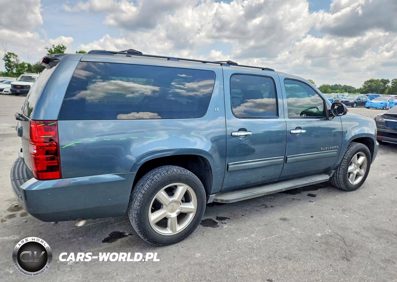 2010 Chevrolet Suburban C1500 Lt VIN:1GNUCJE0XAR164240 - 3