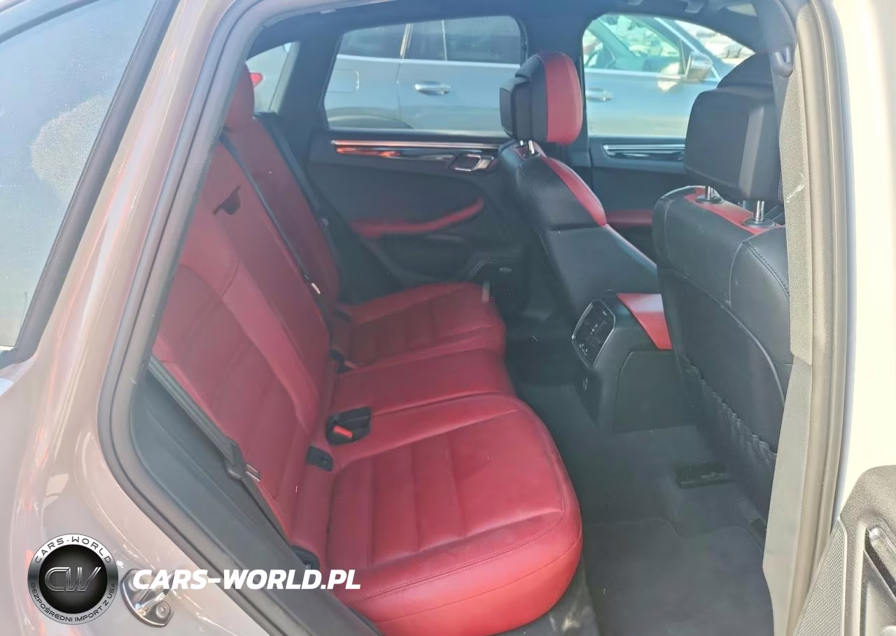 2025 Porsche Macan VIN:WP1AG2A5XSLB41079 - 11