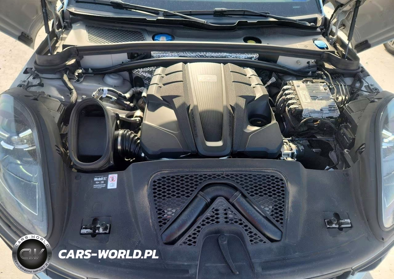 2025 Porsche Macan VIN:WP1AG2A5XSLB41079 - 12