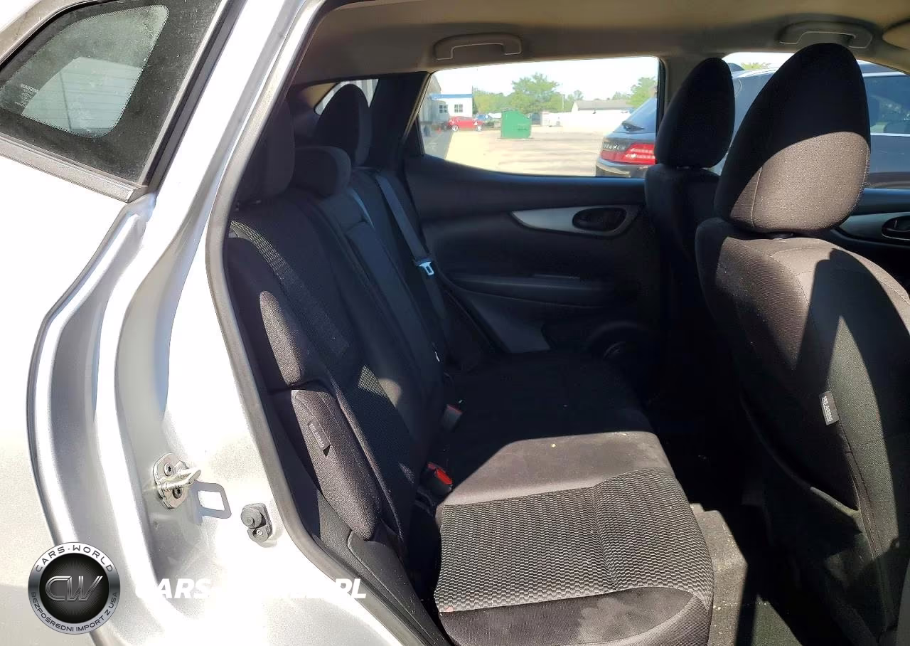 2021 Nissan Rogue Sport S VIN:JN1BJ1AW7MW423498 - 11