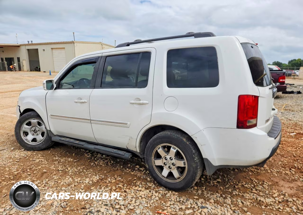 HONDA PILOT VIN:5FNYF3H93AB001295 - 2
