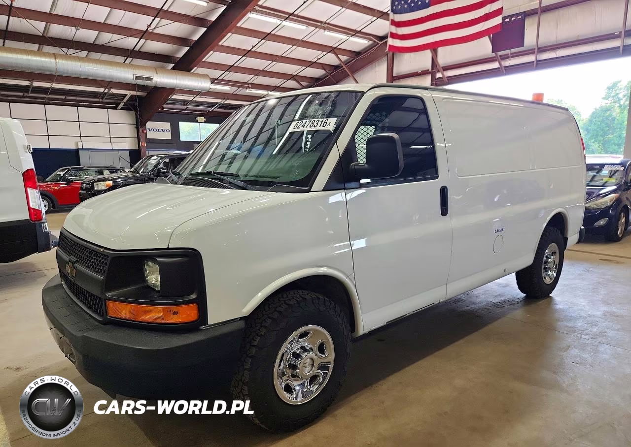2015 Chevrolet Express G2500