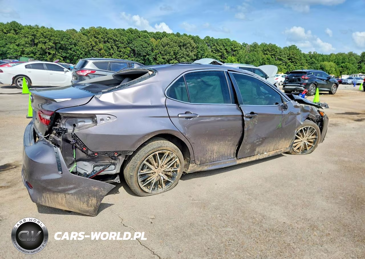 2024 Toyota Camry Hybrid Se VIN:4T1G31AK5RU071854 - 3